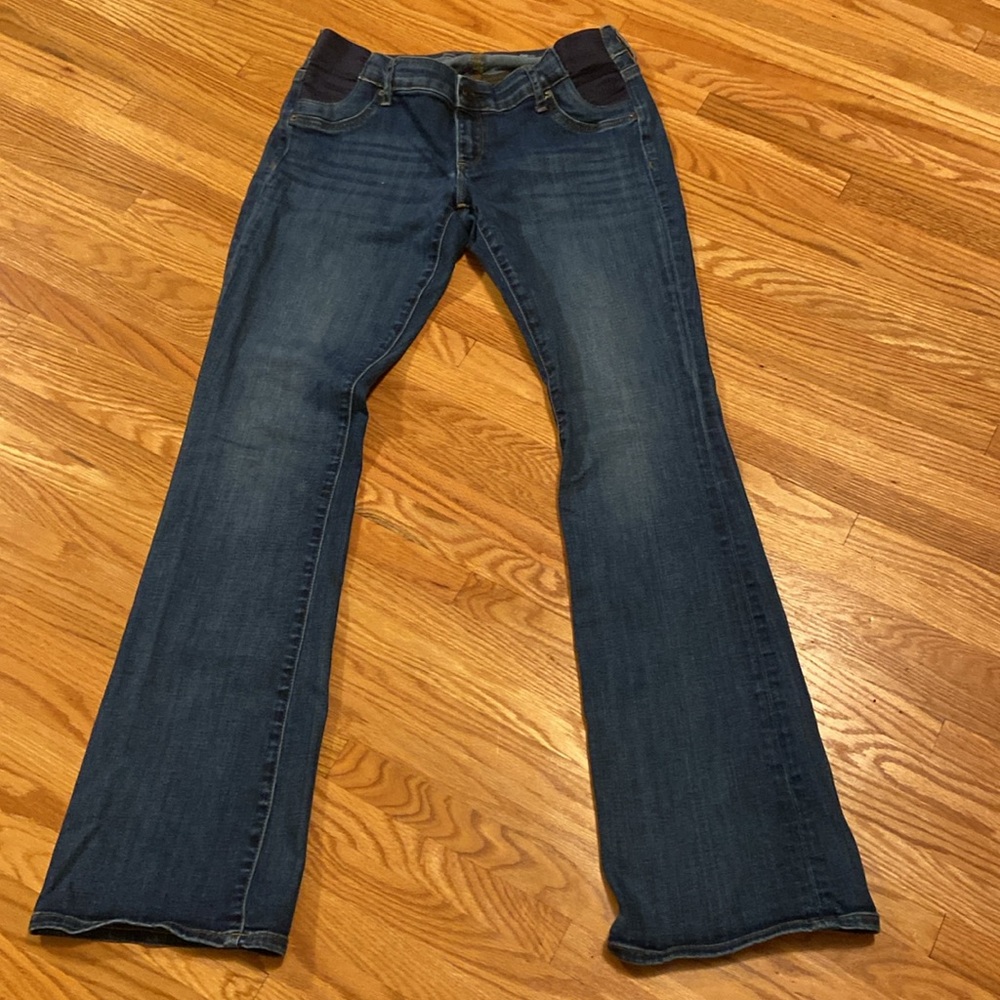 Gap maternity inset panel baby bootcut jeans, size 6